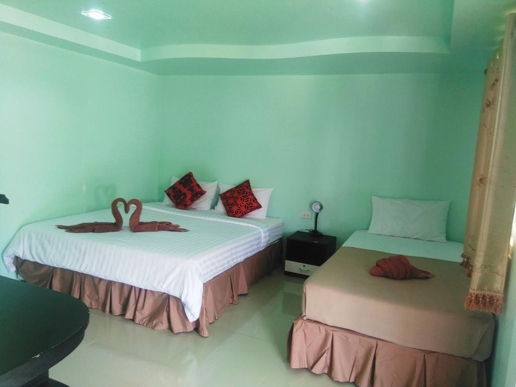 Phi Phi Coralbay Hotel Exterior foto