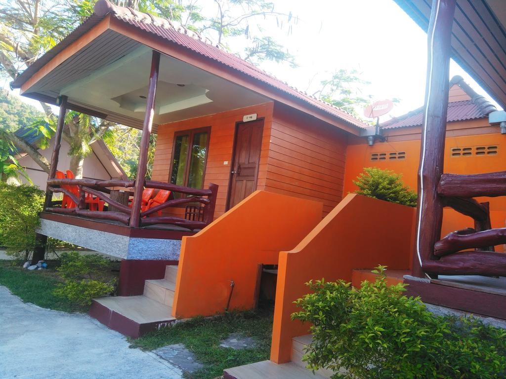 Phi Phi Coralbay Hotel Exterior foto
